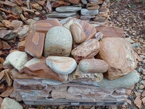 Златолит жёлтый, жёлто-зелёный глыбки и валуны для ланшафтного дизайна купить в Усть-Катаве