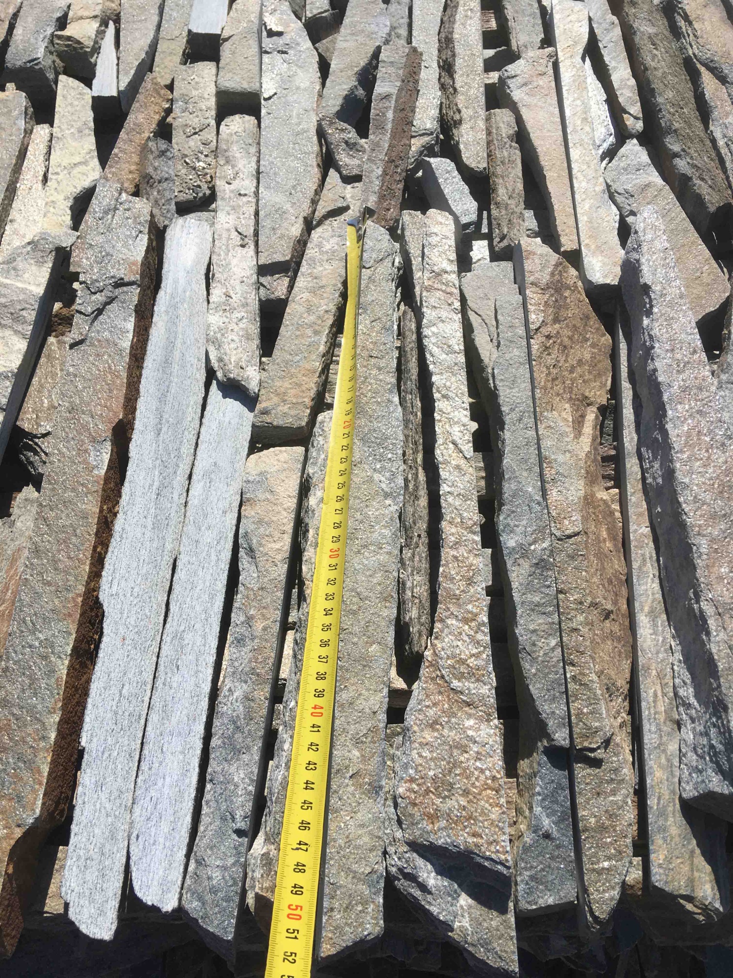 Горбушка златолит мультиколор для облицовки купить в Усть-Катаве