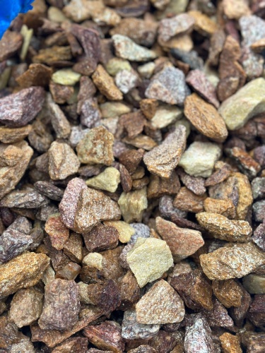 Златолит персиковый декоративная каменная крошка купить в Усть-Катаве