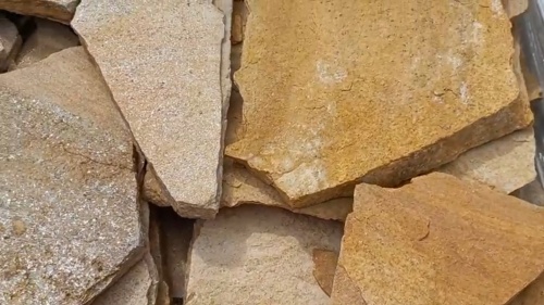 Плитняк златолит жёлтый для фасада 1,5-3 см купить в Усть-Катаве