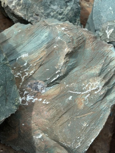 Ландшафтные глыбы зелёные 200-500 килограмм купить в Усть-Катаве