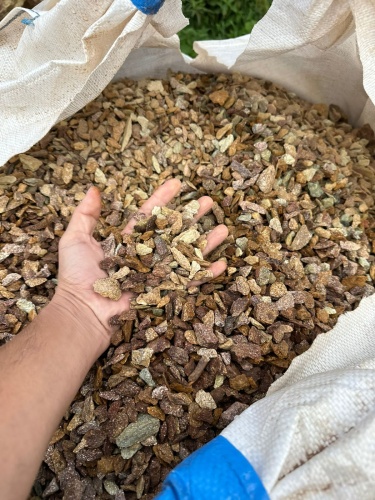 Златолит персиковый декоративная каменная крошка купить в Усть-Катаве