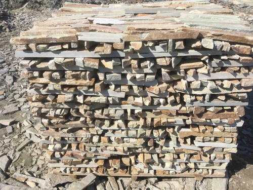 Горбушка златолит золотистый для облицовки купить в Усть-Катаве