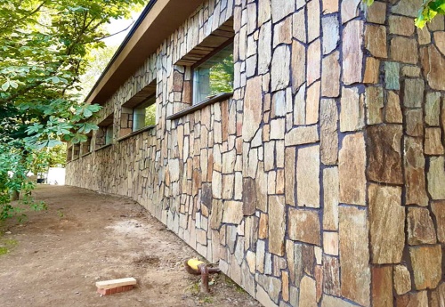 Плитняк кора дерева для цоколя, отмостки купить в Усть-Катаве