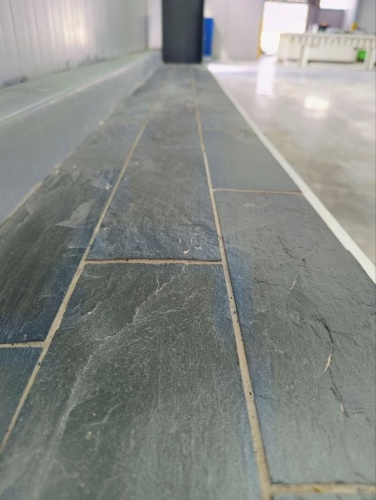 Плитка чёрная из натурального камня фасадная 30 см * 5 см, толщина 7 мм -30 мм купить в Усть-Катаве