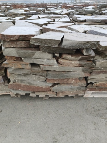 Плитняк песчаник серо-зелёный для мощения 60-65 мм купить в Усть-Катаве